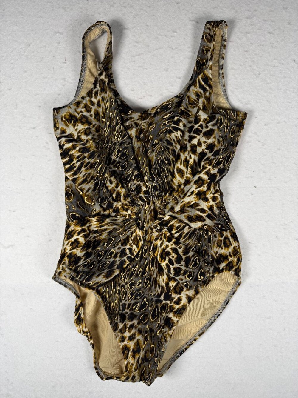 Shape FX One-Piece Swimsuit Size 8 Women's Animal Print Gold Leopard Shapewear